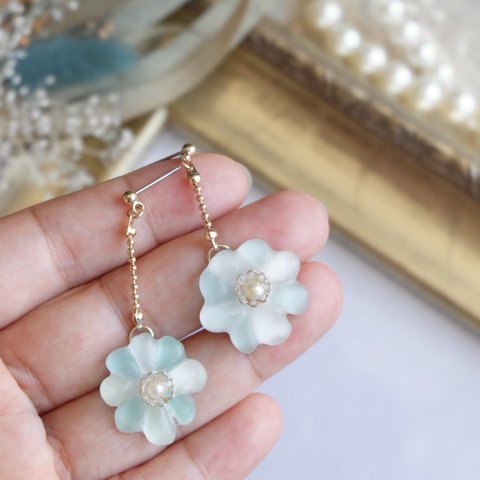 𝓝𝓮𝔀✴︎ Sea glass Flower🌼🐠Ball chain Pierce / Earring ◇淡水パール / 14kgf有り