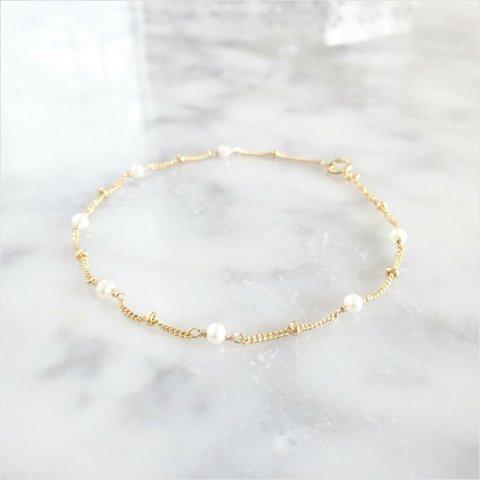 送料無料14kgf*Freshwater Pearl×gold station bracelet