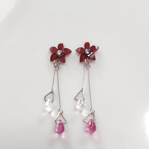 シールピアス    red  Flower   ～雫～