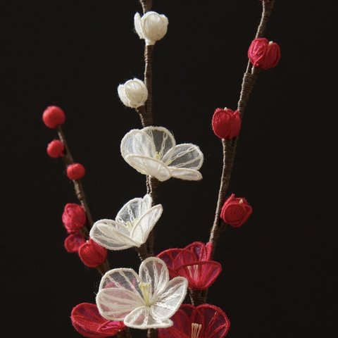 梅の花　立体刺繍