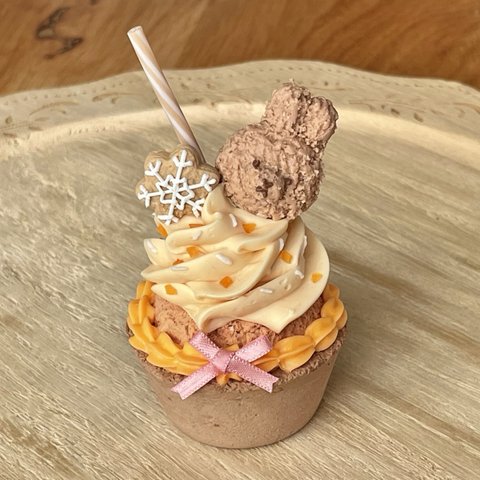 うさクッキーカップケーキ　　キャロット