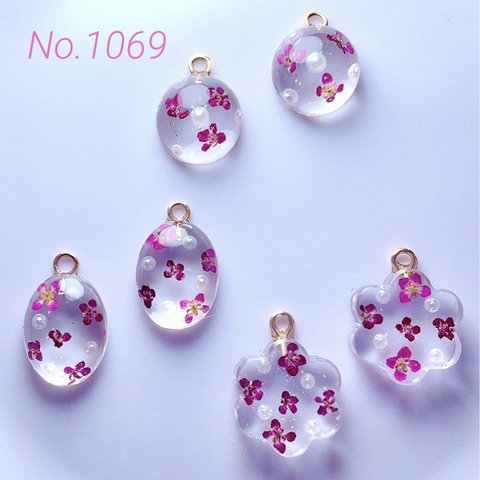 ◇送料無料◇No.1069チャームトップ♪カン付きレジンパーツ♪Flower