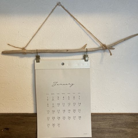 流木ハンガー　カレンダー