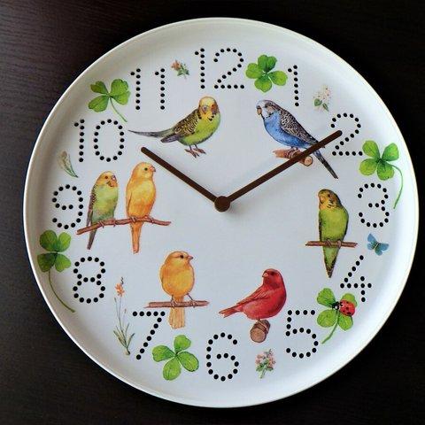 小鳥（セキセイインコ）と四つ葉のクローバーの幸せを運ぶ　掛け時計❤︎