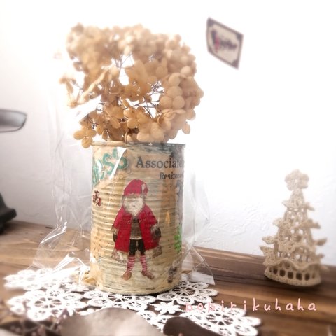 そのままプチギフト🎁　クリスマス・🎄・🎅・クリスマスプレゼント・クリスマスギフト・ほんの気持ち・ドライフラワー付き・リメイク缶・多肉植物・ペン立て・小物入れ・インテリア