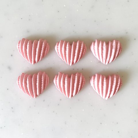 Matte Pink Squeezed Heart Cabochons