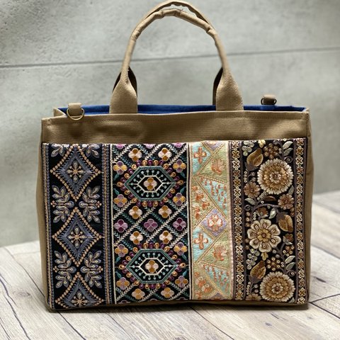 インド刺繍リボンのトートバック