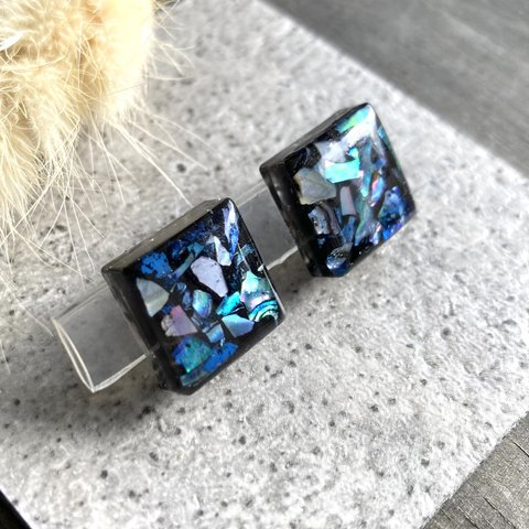 モダンシェルピアス Blue