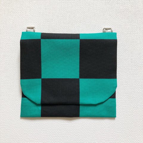 【Lサイズ】移動ポケット（クリップ付）市松模様_緑×黒
