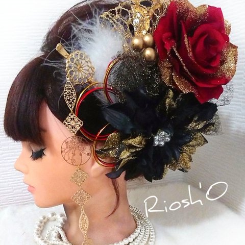 薔薇×ダリア  モダン ヘッドドレス 赤黒 ゴールド 成人式 髪飾り ❀ 水引 和 クール 簪