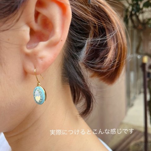 ピアス ホワイトオパール　新着　★ ステンレス　ユー字ピアス　earrings stainless steel pendientes acero inoxidable耳环　不锈钢　피어싱