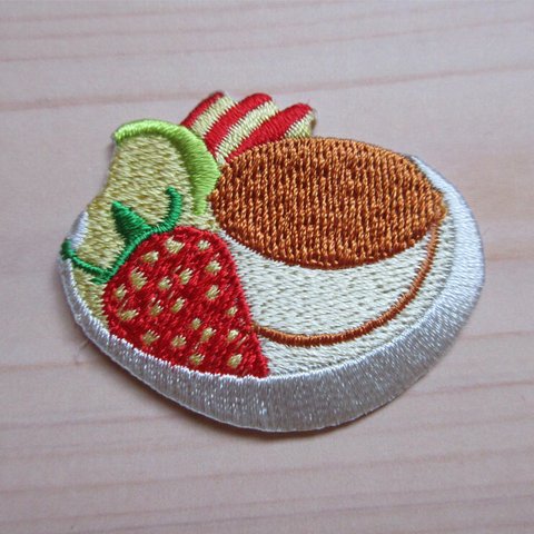 刺繍ワッペン　プリン