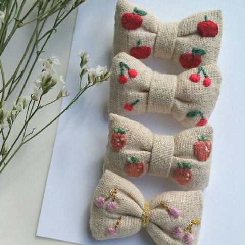 くだもの刺繍❁ピン