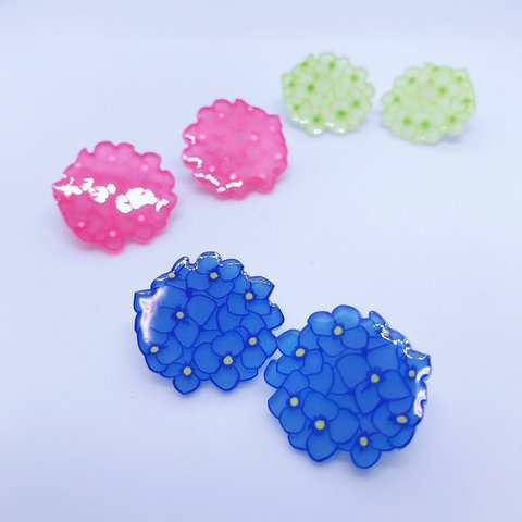 紫陽花エール　ピアス