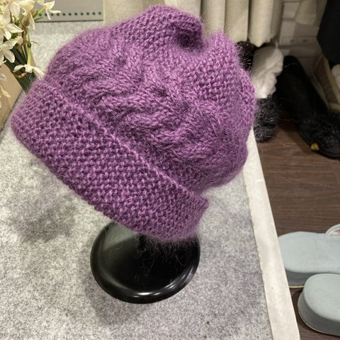 手編みケ-ブル帽子