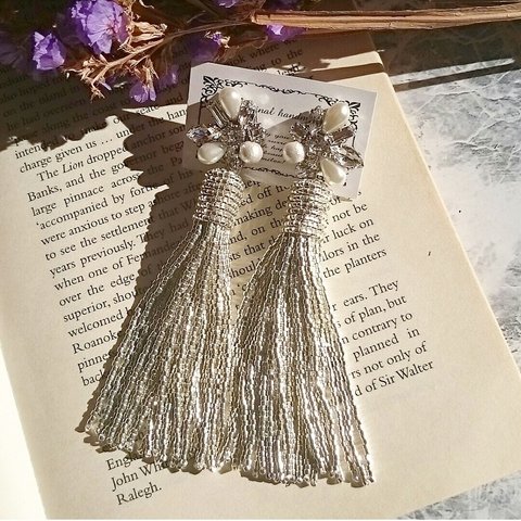 【再販】Swarovski × beads tassel pierce （silver×silver）