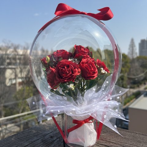 真っ赤なバラのフラワーバルーン 還暦祝いにも♡