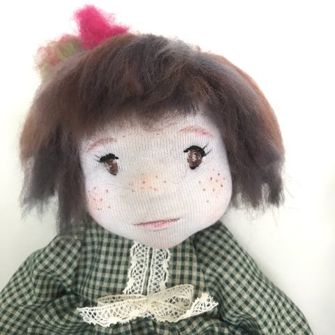春ですね❣️ちびっ子、ヨーロピアンウオルドーフ❣️ぎゅーってしたくなるの入学のお祝い。お誕生日。大人にもお子さんにも長い、長いお付き合いのお友達に。オーガニックコットンで縫い上げた、手作りのお人形！