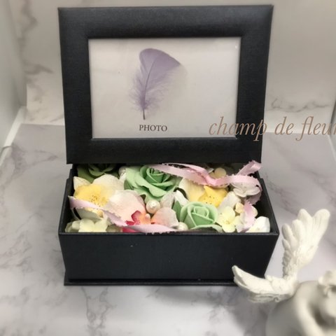 (送料特別価格)胡蝶蘭と薔薇の写真たて♡ブラック