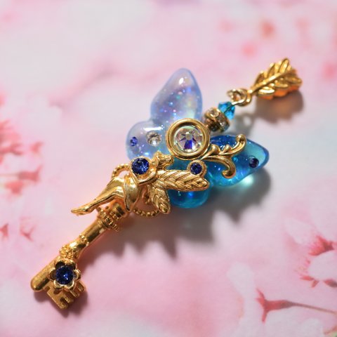 【Fairy gate key（アクアマリン）】 妖精の国の魔法の鍵のネックレス