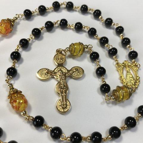ロザリオ【１点物】（162）オニキス＆アンバー カトリック 十字架 クロス Rosary,Catholic,Prayer Beads,Jesus Christ Crucifixion Cross