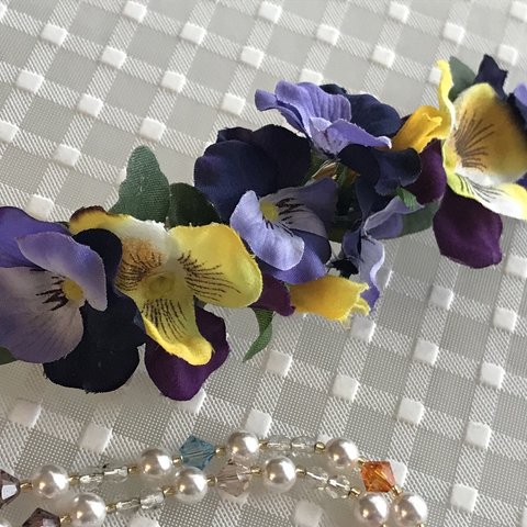 🌼パンジー🌼お花の大きめバレッタ🌼