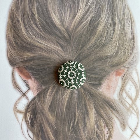 刺繍【ヘアゴム】【ポニーフック】【ブローチ】選べるパーツ　no.97