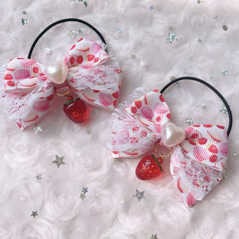 【限定1点のみ】イチゴ🍓ツインリボンヘアゴム