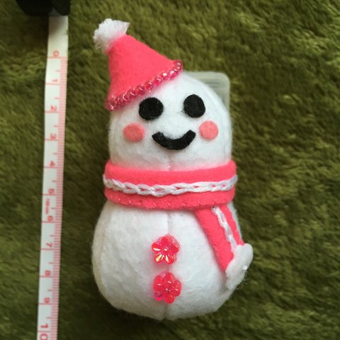 送料込み！ 雪だるまのブローチ⛄️️