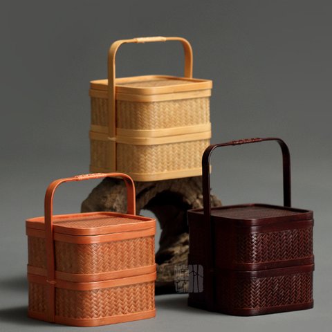 新品　自然　手作り天然素材竹のバスケット　収納バッグ　3色選択可