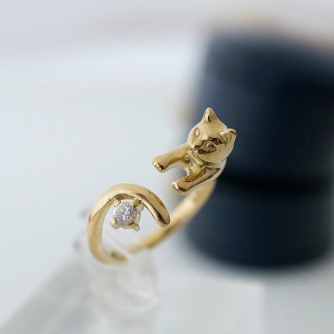 ダイヤモンドの金の猫リング（0.1ct）K18