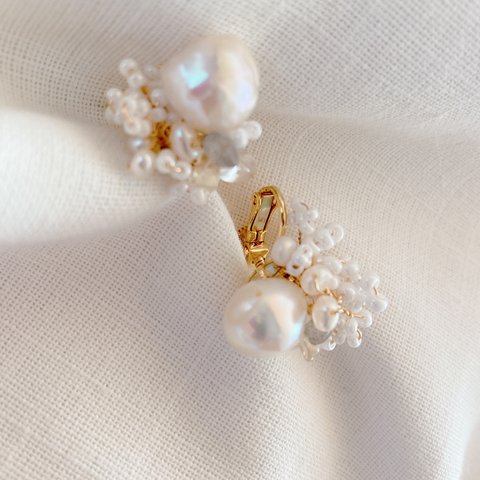 Candy pearl earring