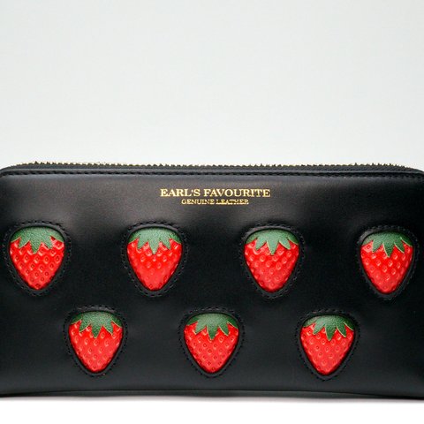 【More Strawberries Collection】ラウンドファスナー長財布（赤いちご）