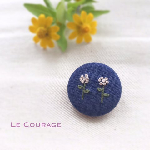 【mini】小さな花の刺繍ブローチ(白)