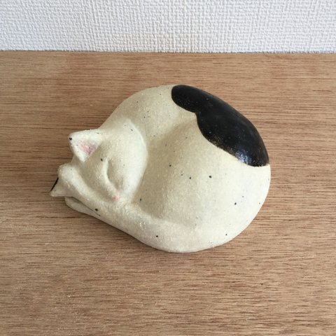 眠り猫の蓋もの