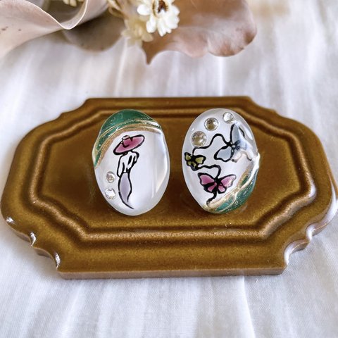 glass oval paint art green Earrings