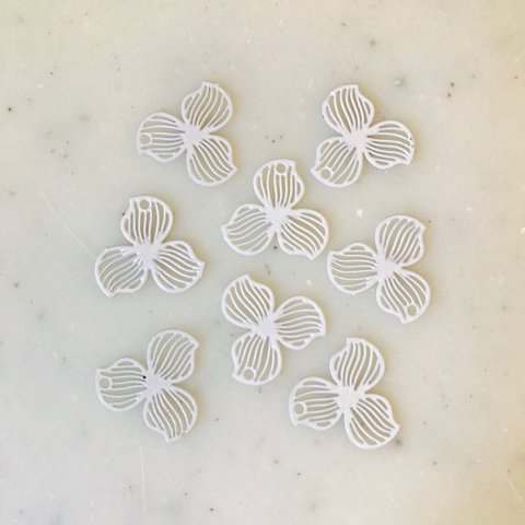 White Clover Pendant Tops