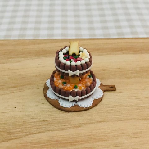 フルーツチョコのシャルロットケーキ 〜くまさんのクッキー 〜