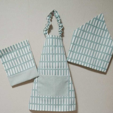 子供 エプロン 三角巾  収納袋 3点セット 北欧風 格子柄 ライトグレー