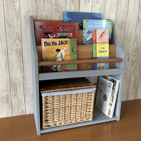 古い木のカセットテープ棚 ウッドラック 小気味よく 木製 収納 古い木のカセットテープ棚 ウッドラック 小気味よく 木製 収納