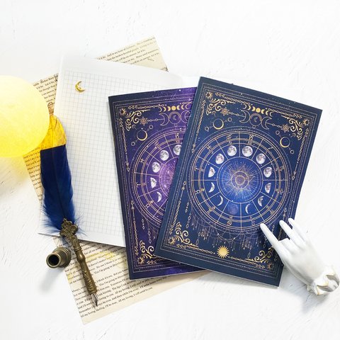 魔法の本のようなノート "月の満ち欠け12星座"（方眼紙ver.） / 星 月