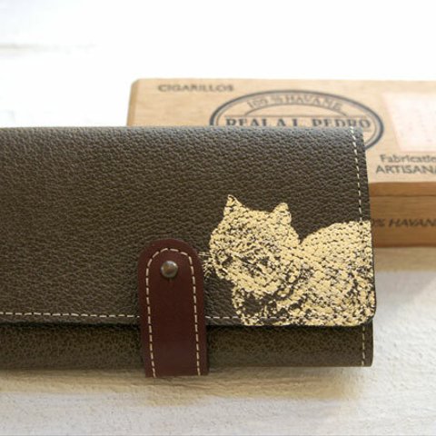 金の猫　 革製カードケース（カーキ）
