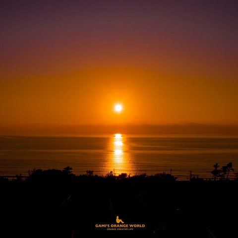 SUNSET ON THE IWAI COAST（岩井海岸の夕陽）横バージョン