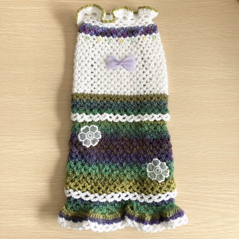 犬服　手編み　白　紫　緑　リボン　花　ビーズ