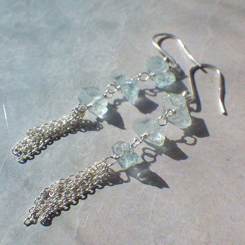 *sv925**Raw Aquamarine earrings アクアマリン原石のフリンジピアス