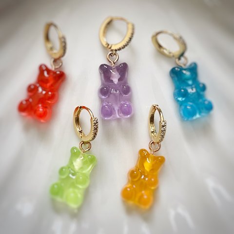 💕キュート🎀グミベア🧸ハギーフープピアス✨