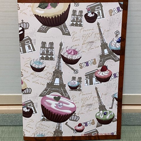 【102】おすそ分けファイル　BOOK型　Paris&カップケーキ 