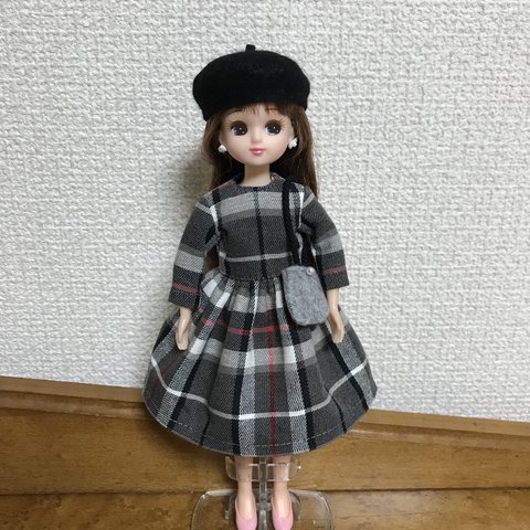 リカちゃんの洋服＆ベレー帽