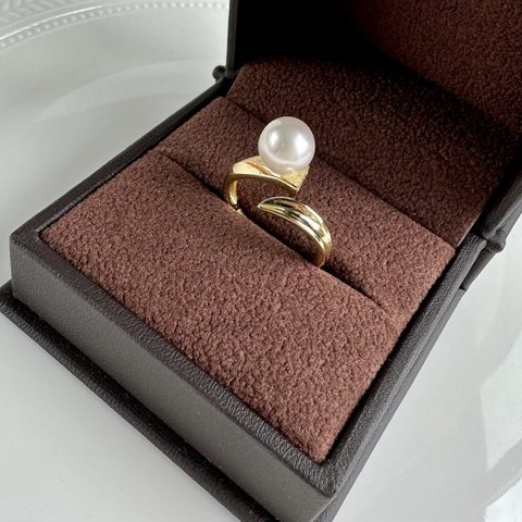 国産アコヤ真珠　指が綺麗に見える可愛いゴールドリング