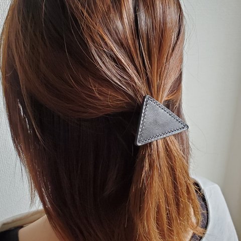 かくかくサンカク　本革のヘアゴム